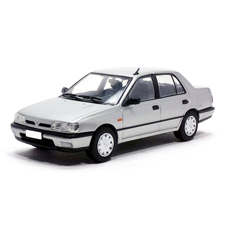 Csomagtértálcák Nissan Sunny gyártmány 1991 - 1993, karosszéria ferdehátú