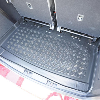 Csomagtértálca Ford Tourneo Connect III, van karosszéria, gyártmány 05.2022 - jelen, 5-7 üléses, 2. üléssor mögött | 193890BSC
