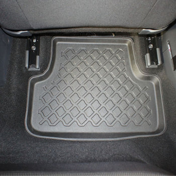 Hótálca gumiszőnyegek Volkswagen Golf 7, gyártmány 10.2012 - 12.2019, ferdehátú karosszéria 3 ajtós | 603108