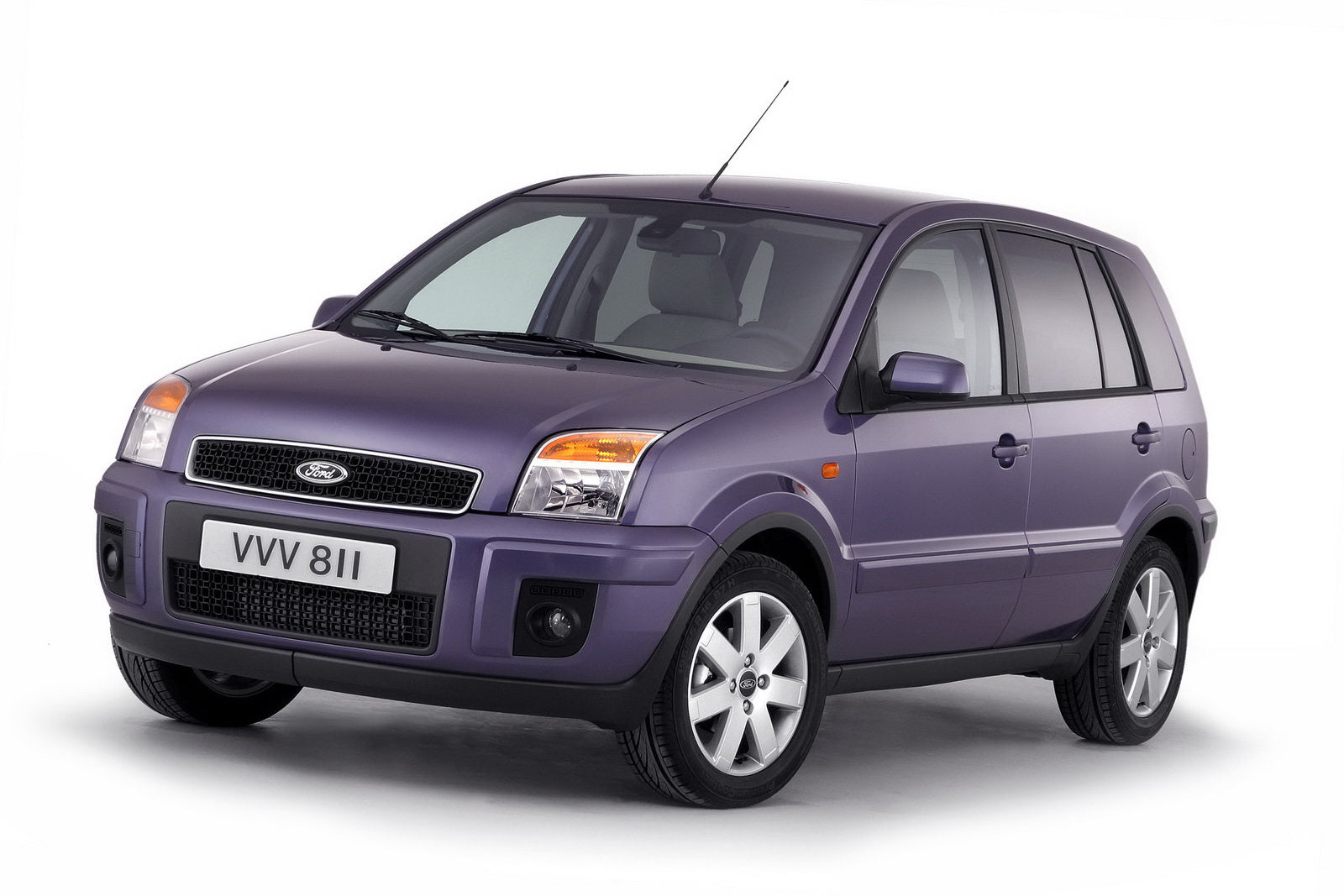Csomagtértálcák Ford Fusion gyártmány 2007.09 - 2012.11, karosszéria van