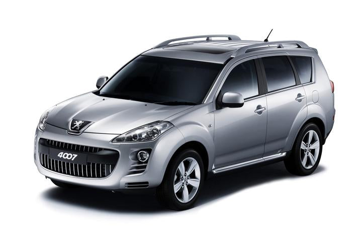 Csomagtértálcák Peugeot 4007 gyártmány 03.2007 - 08.2012, karosszéria suv