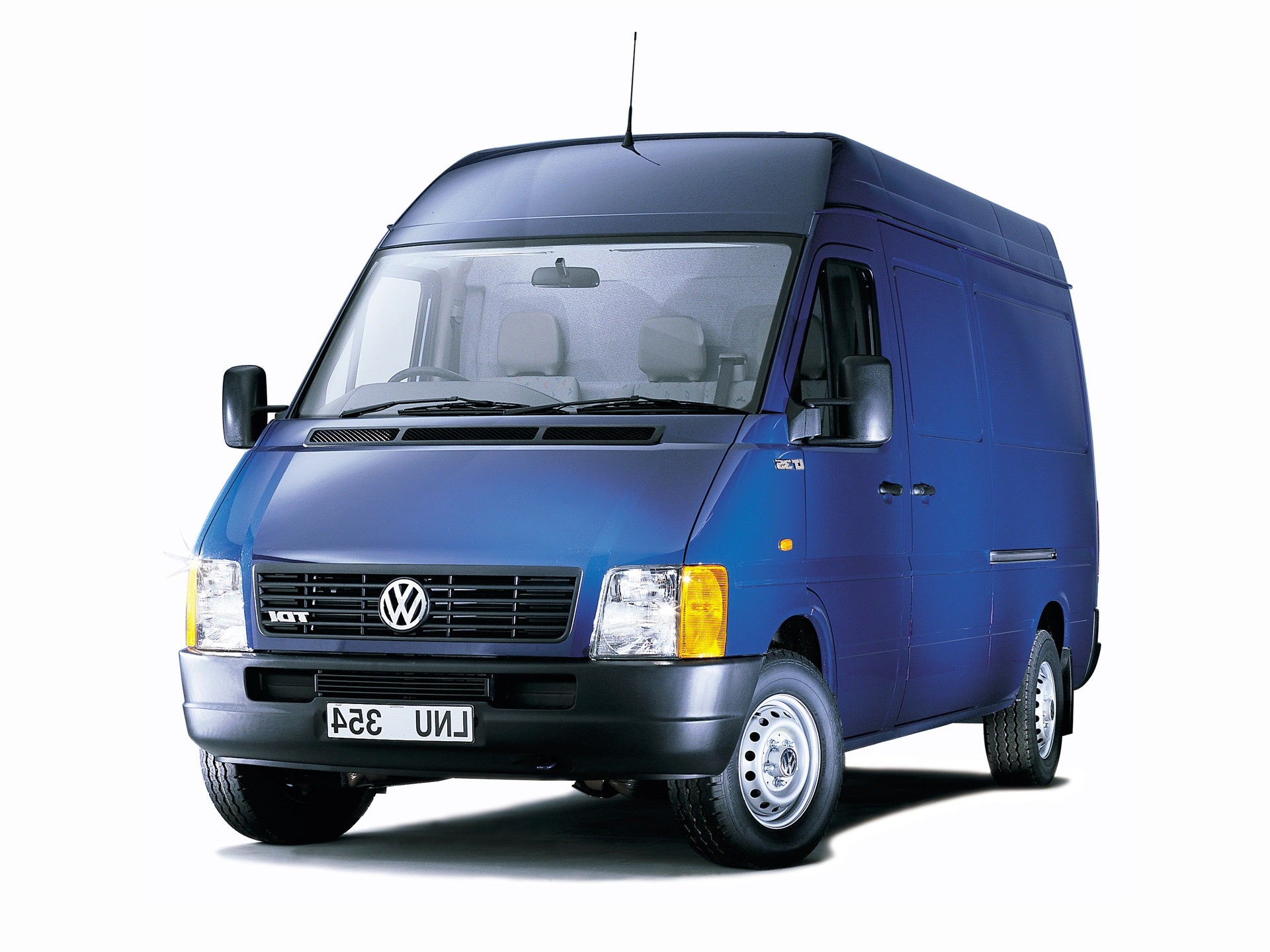 Hótálca gumiszőnyegek Volkswagen LT II gyártmány 1996 - 2006, karosszéria van