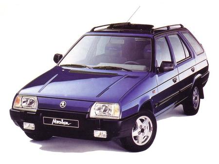 Csomagtértálcák Skoda Forman