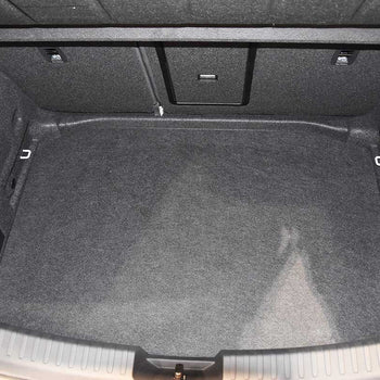 Csomagtértálca Cupra Leon MHEV, ferdehátú karosszéria, gyártmány 08.2022 - jelen, alsó csomagtér, magasságra állítható csomagtérpadló nélkül | 193082GRD