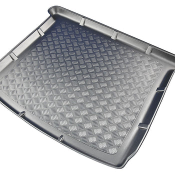 Csomagtértálca Ford C-Max Grand II, van karosszéria, gyártmány 11.2010 - 06.2019, 7 üléses, ledöntött 3. üléssor | 193110BSC