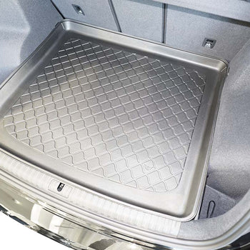 Csomagtértálca Audi Q3 III Quattro, suv karosszéria, gyártmány 10.2025 - jelen, felső csomagtér, áthelyezhető csomagpadló felső állásban | 193226GRD