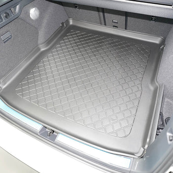 Csomagtértálca Volkswagen Passat B9 MHEV, kombi karosszéria, gyártmány 11.2023 - jelen, áthelyezhető csomagpadló felső állásban, térelválasztó nélkül | 193900GRD