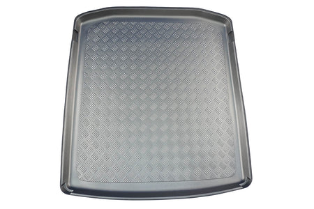 Csomagtértálca Skoda Superb IV MHEV, szedán karosszéria, gyártmány 12.2023 - jelen, alsó csomagtér, magasságra állítható csomagtérpadló nélkül | 193995BSC