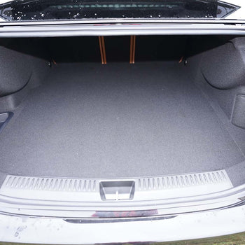 Csomagtértálca Mercedes E-Class W214 PHEV, szedán karosszéria, gyártmány 10.2023 - jelen | 194030BSC