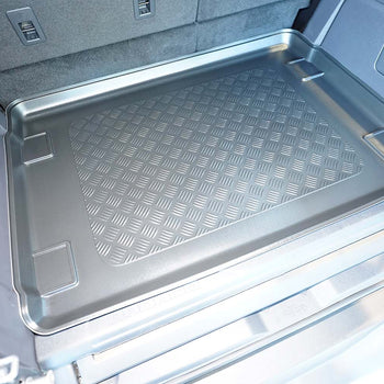 Csomagtértálca Ford Bronco, suv karosszéria, gyártmány 06.2021 - jelen, behúzható padló | 194058BSC