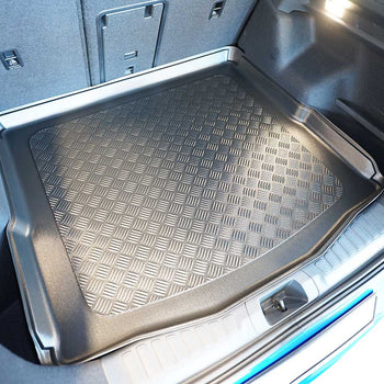 Csomagtértálca Ford Capri EV, suv karosszéria, gyártmány 09.2024 - jelen, felső csomagtér, áthelyezhető csomagpadló felső állásban | 194061BSC