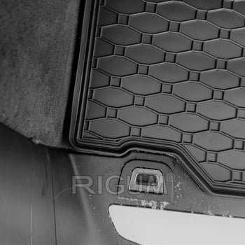 Csomagtértálca BMW 5-ös sorozat F11, kombi karosszéria, gyártmány 06.2010 - 04.2017 | 403053