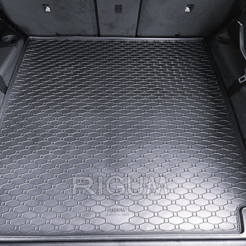 Csomagtértálca BMW X7 G07, suv karosszéria, gyártmány 03.2019 - jelen | 403275