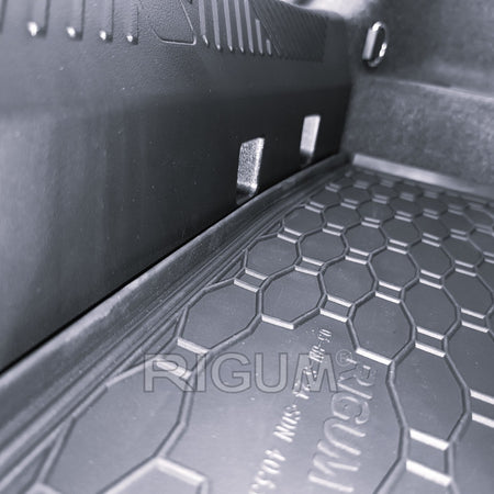 Csomagtértálca BMW i5 G60, szedán karosszéria, gyártmány 2023 - jelen | 403312