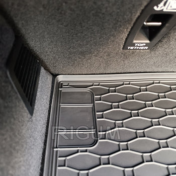 Csomagtértálca Jaguar F-Pace, suv karosszéria, gyártmány 04.2016 - 2020 | 417012