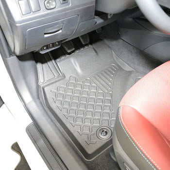 Hótálca gumiszőnyegek Toyota Avensis III, gyártmány 2016 - 08.2018, kombi karosszéria facelift | 602768