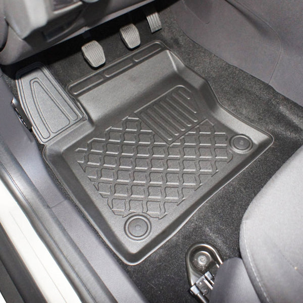 Hótálca gumiszőnyegek Ford Focus III, gyártmány 03.2011 - 08.2018, szedán karosszéria | 603113