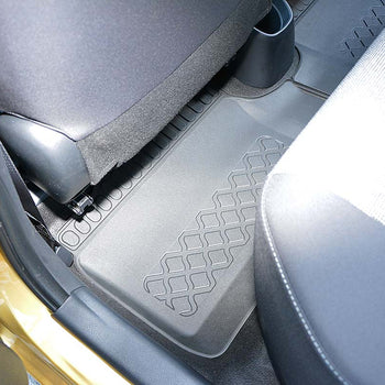 Hótálca gumiszőnyegek Toyota Yaris III, gyártmány 09.2011 - 08.2020, ferdehátú karosszéria | 602773