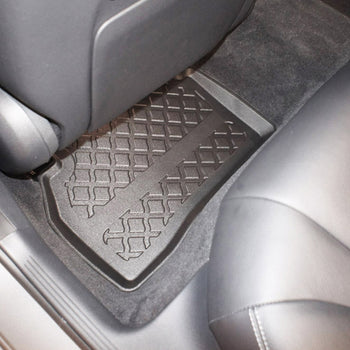 Hótálca gumiszőnyegek Mercedes C-Class W205, gyártmány 03.2014 - 11.2020, szedán karosszéria | 603344