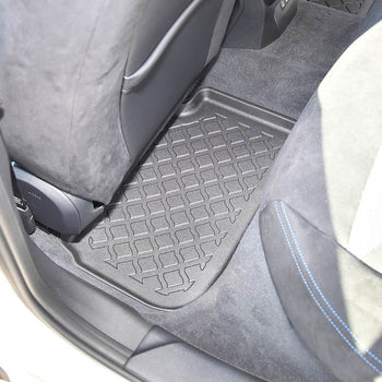 Hótálca gumiszőnyegek BMW 1-es sorozat F40, gyártmány 09.2019 - jelen, ferdehátú karosszéria | 603635