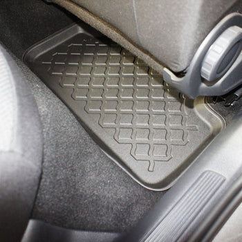 Hótálca gumiszőnyegek Volkswagen Golf 7, gyártmány 10.2012 - 12.2019, ferdehátú karosszéria 3 ajtós | 603108