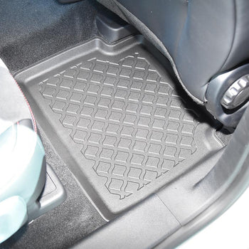 Hótálca gumiszőnyegek Ford Kuga III, gyártmány 04.2020 - jelen, suv karosszéria phev kivitelhez nem | 603149