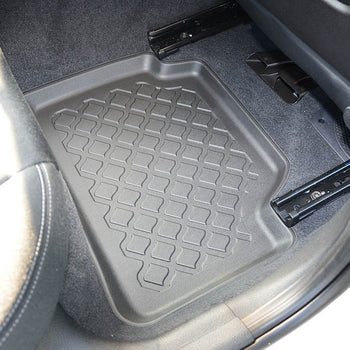 Hótálca gumiszőnyegek BMW 1-es sorozat F20, gyártmány 10.2011 - 06.2019, ferdehátú karosszéria 3 ajtós | 603153