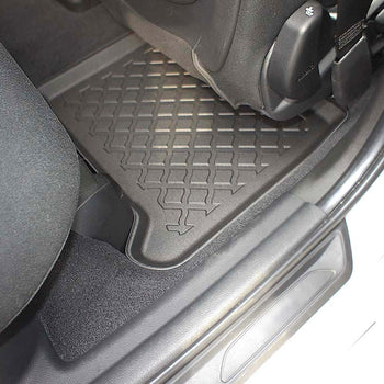 Hótálca gumiszőnyegek BMW 2-es sorozat F46 Gran Tourer, gyártmány 03.2015 - jelen, van karosszéria 5-7 üléses, 3. üléssor nélkül | 603167