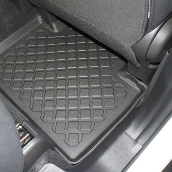 Hótálca gumiszőnyegek Nissan X-Trail T32, gyártmány 08.2014 - 12.2021, suv karosszéria 5-7 üléses, 3. üléssor nélkül | 603271