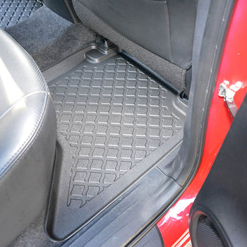 Hótálca gumiszőnyegek Toyota Hilux, gyártmány 09.2016 - jelen, pickup karosszéria dupla kabin, facelift egyaránt | 603380