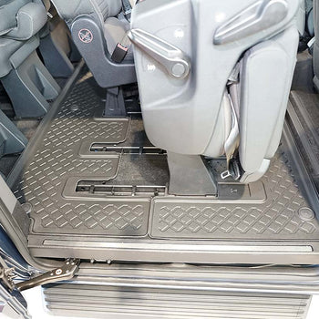 Hótálca gumiszőnyegek Ford Tourneo Custom Facelift, gyártmány 02.2018 - jelen, van karosszéria l1 és l2 tengelytáv, manuális és automata sebességváltó, 3. üléssorhoz | 693145