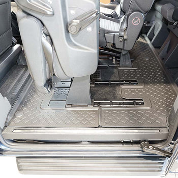 Hótálca gumiszőnyegek Ford Tourneo Custom Facelift, gyártmány 02.2018 - jelen, van karosszéria l1 és l2 tengelytáv, manuális és automata sebességváltó, 3. üléssorhoz | 693145