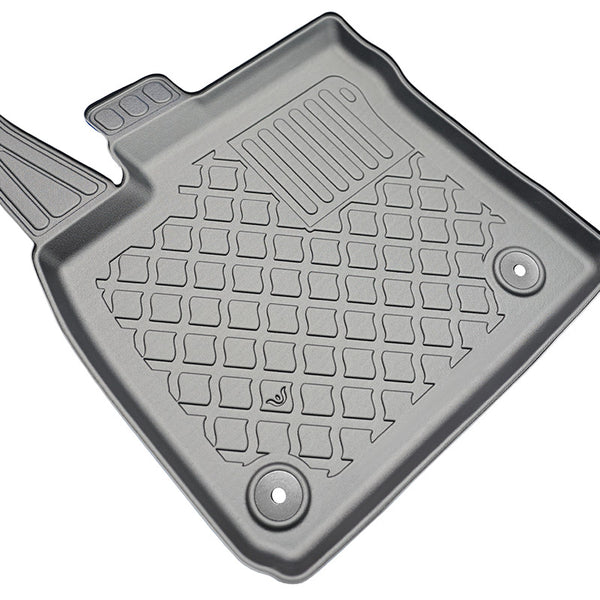 Hótálca gumiszőnyegek Ford Transit Courier II, gyártmány 06.2014 - jelen, van karosszéria 2 üléses, teljes készlet első ülések | 654056