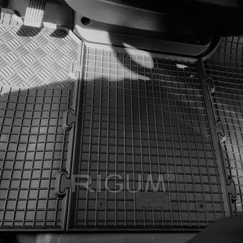 Gumiszőnyegek Opel Movano C, gyártmány 2022 - jelen, van karosszéria | 900545