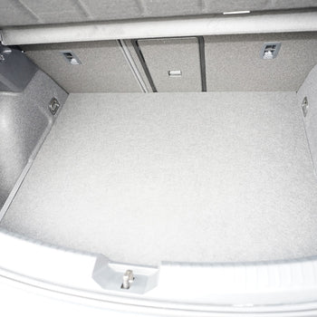 Csomagtértálcák Seat Leon IV PHEV, karosszéria ferdehátú, gyártmány 2020 - jelen, felső csomagtér #3