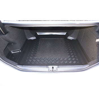 Csomagtértálcák Alfa Romeo Giulia, karosszéria szedán, gyártmány 2016.06 - jelen #1