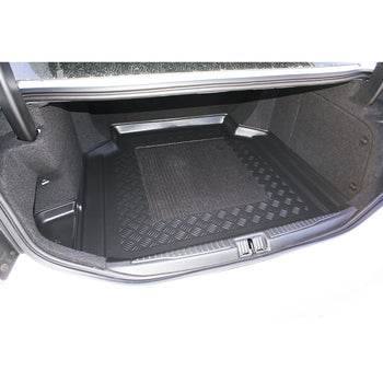 Csomagtértálcák Alfa Romeo Giulia, karosszéria szedán, gyártmány 2016.06 - jelen #1