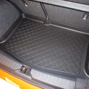 Csomagtértálcák Nissan Micra K14, karosszéria ferdehátú, gyártmány 2017.03 - jelen #1