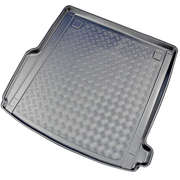 Csomagtértálcák Mercedes E-Class W213, karosszéria kombi, gyártmány 2016.11 - jelen #1