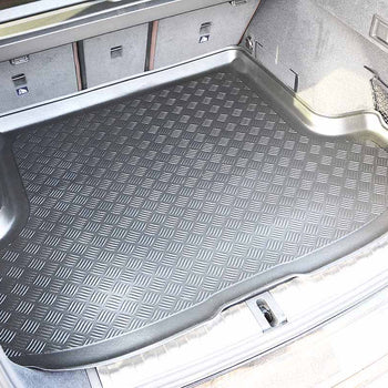 Csomagtértálcák BMW 3-as sorozat G21, karosszéria kombi, gyártmány 2019.06 - jelen #1