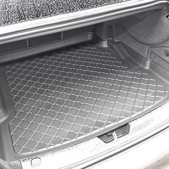 Csomagtértálca Jaguar XE Facelift, szedán karosszéria, gyártmány 2019 - jelen, facelift | 193717GRD