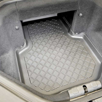 Csomagtértálcák Tesla Model S, karosszéria kupé, gyártmány 2012.07 - 2015.03 #1