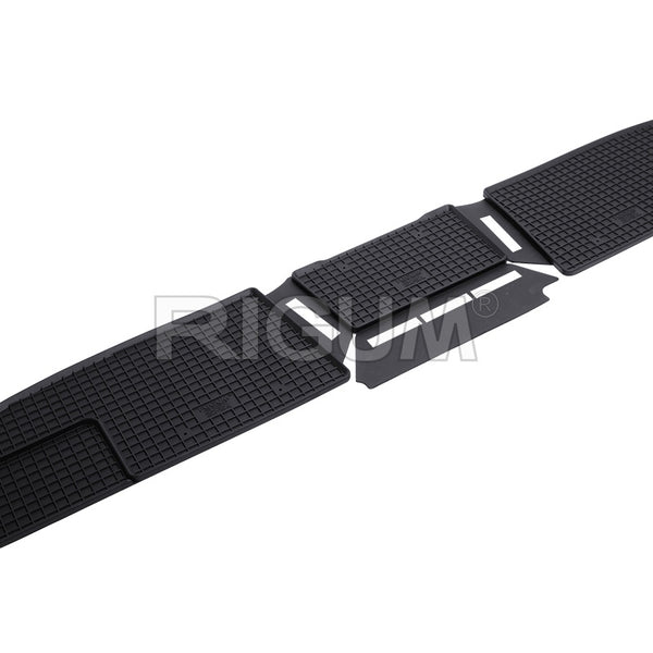 Gumiszőnyegek Opel Vivaro B gyártmány 2014.09 - 2019.02, karosszéria van