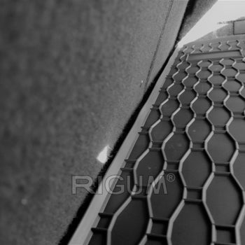 Csomagtértálca Opel Astra H, kombi karosszéria, gyártmány 2004 - 2014.12 #1